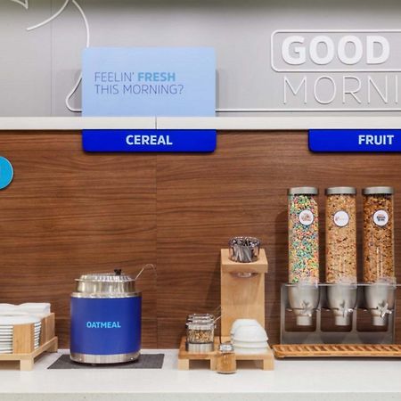 Holiday Inn Express & Suites - Ely By Ihg Екстер'єр фото